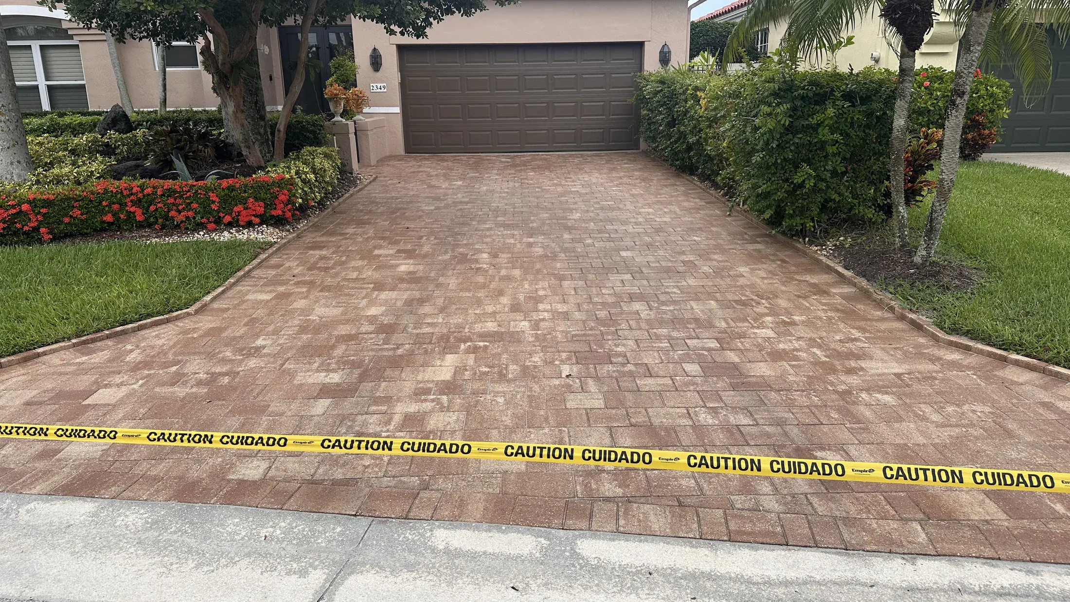 Cleaned and sealed paver driveway in Palm Beach County