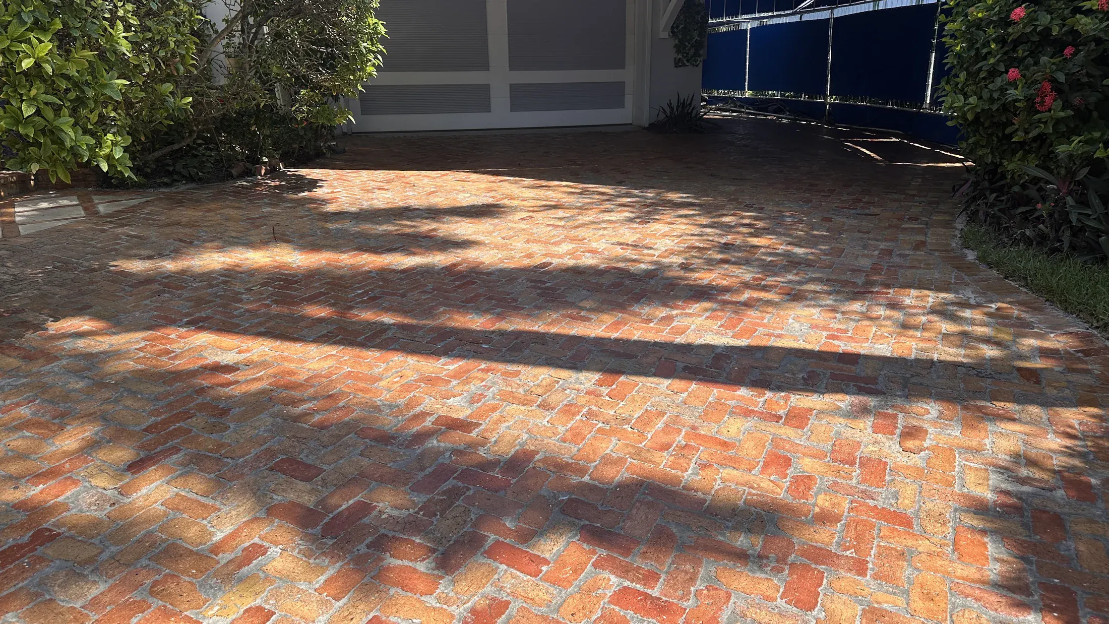 Chicago brick driveway after restoration
