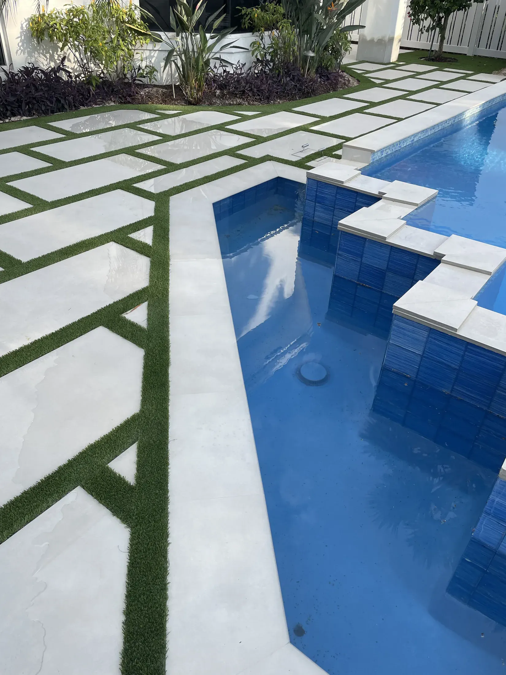 Palm Beach Pavers project detail related to what is included in a pool remodel?