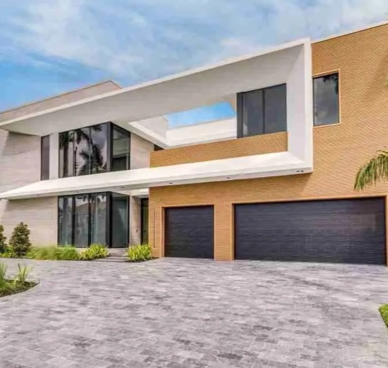 Completed contemporary paver driveway in Palm Beach County